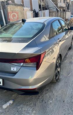 هیوندای ئەلەنترا